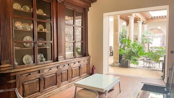 32-inch flat-screen TV with digital channels, TV