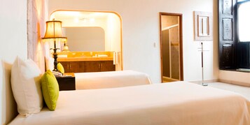 Standard Room, 2 Double Beds | In-room safe, laptop workspace, iron/ironing board, free WiFi