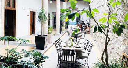 Hosting House Express