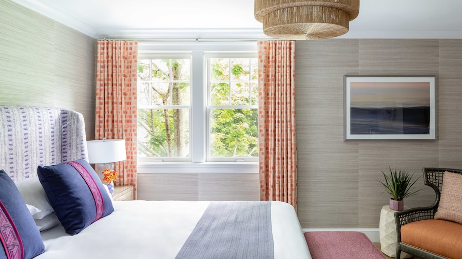 The Sydney, The Edgartown Collection