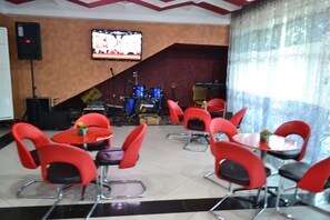 Bar (en la propiedad)