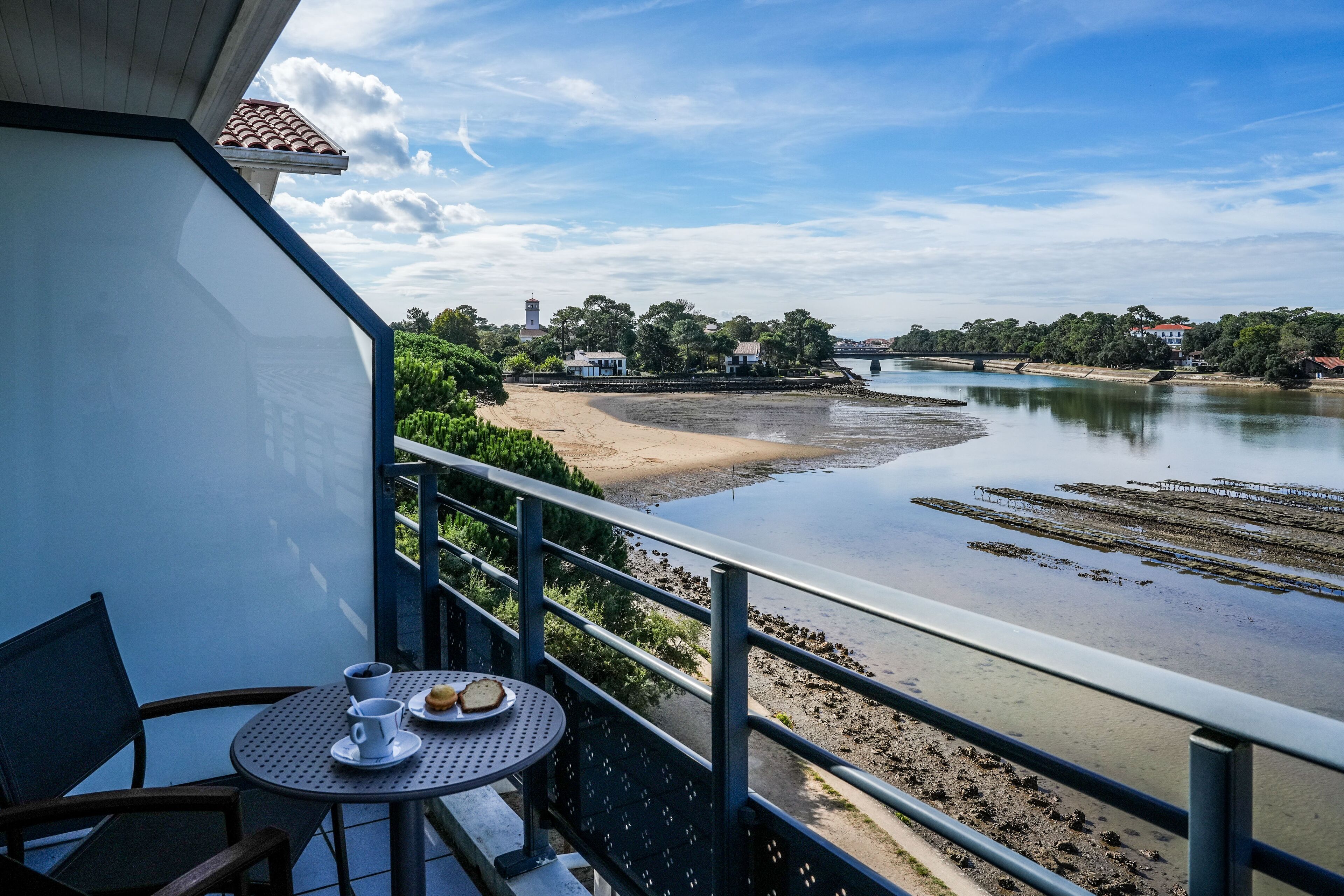 Foto - Hotel Le Pavillon Bleu