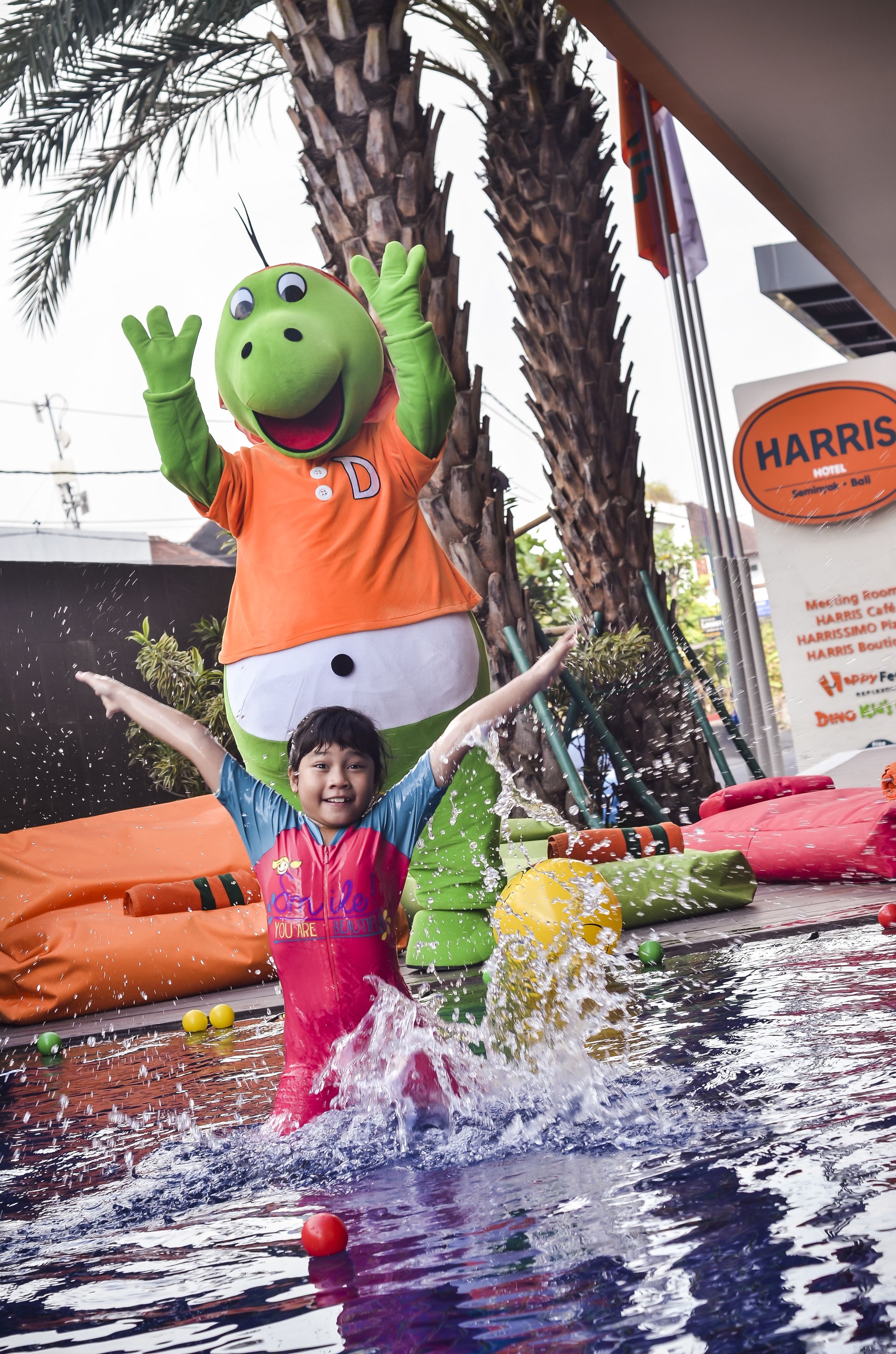 4 piscinas al aire libre