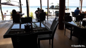 Unclassified image, 2 of 79, button - Willy's Beach Hotel (Boracay Island)