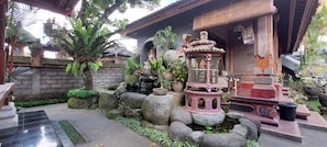Fachada de la propiedad