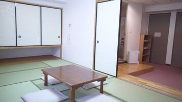 Desk, iron/ironing board, free WiFi, bed sheets