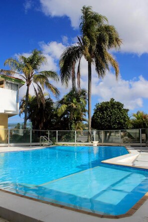 Seasonal outdoor pool