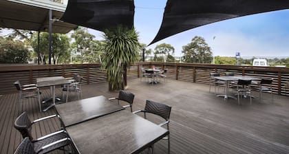 Nightcap at Morwell Hotel