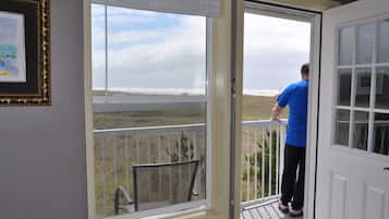 Habitación Premium, vista al océano | Ropa de cama de alta calidad y wifi gratis