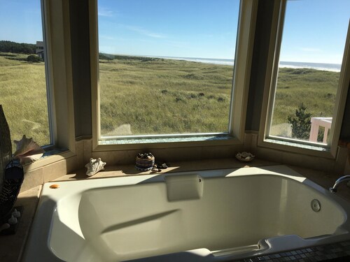 Campbell House at Klipsan Beach