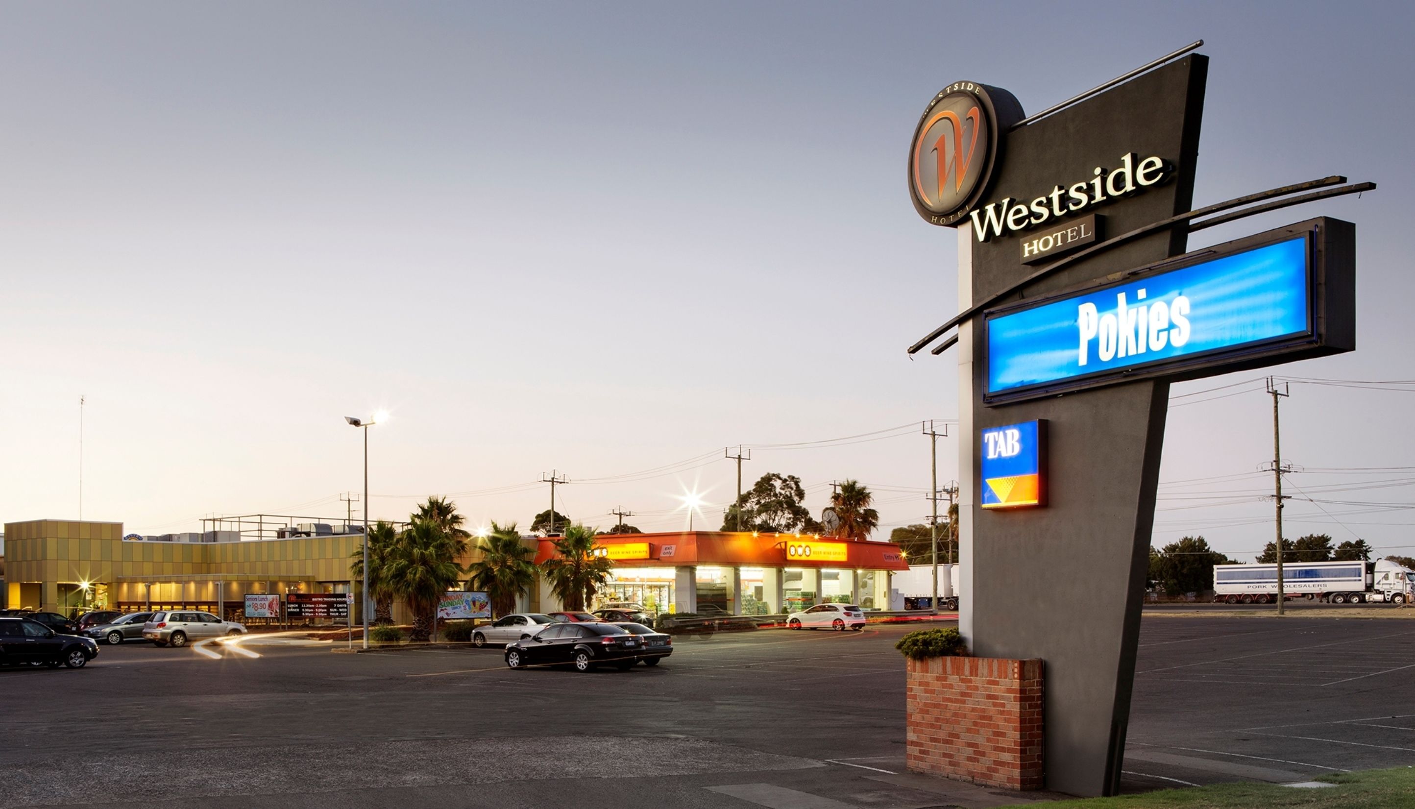 Foto - Nightcap at Westside Hotel