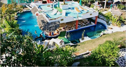 Mirabel Resort & Mini Golf