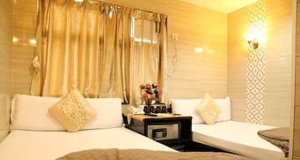 Everest Inn Guest House