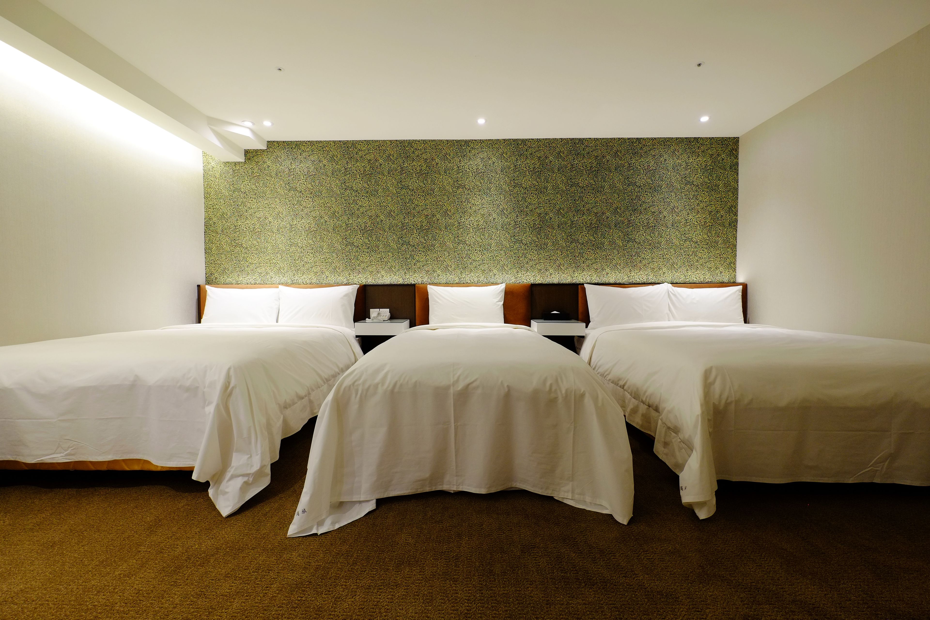 in-room safe, desk, iron/ironing board, free wifi