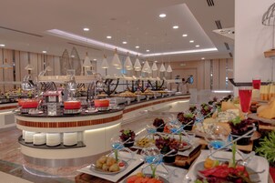 Desayuno bufé gratuito y diario