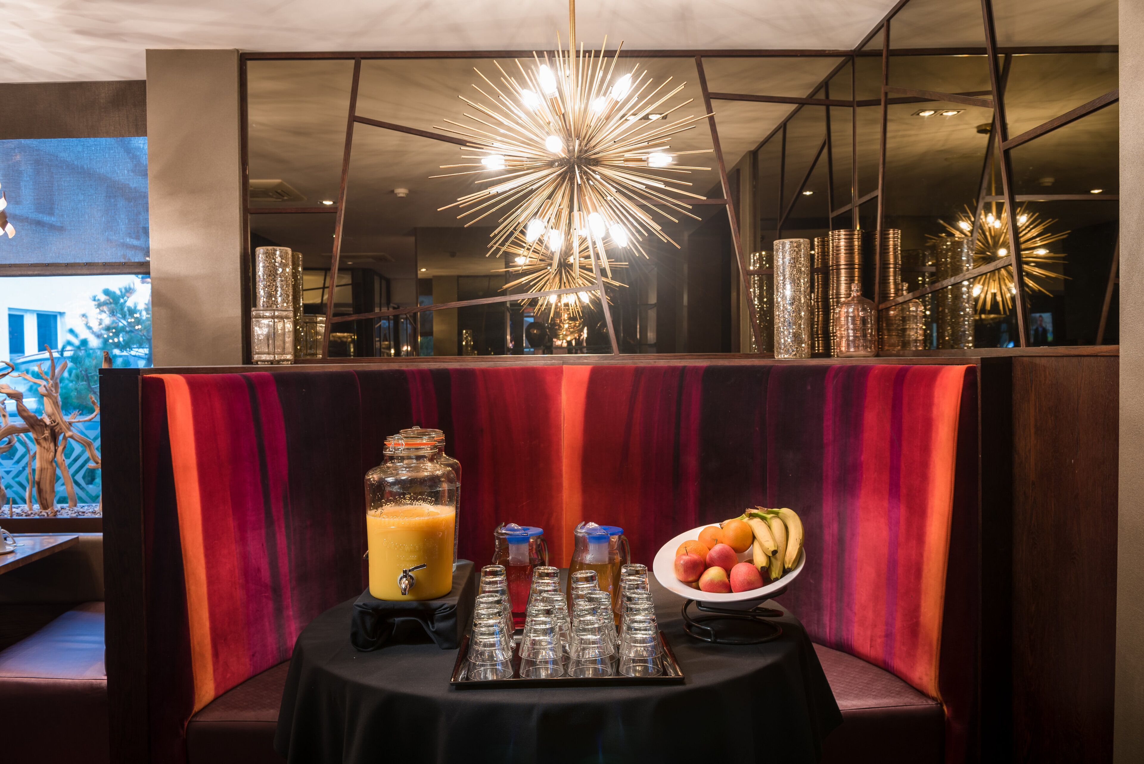 free daily full breakfast