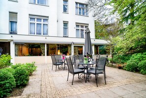 Terrace/patio - Owl Hotel (Amsterdam)