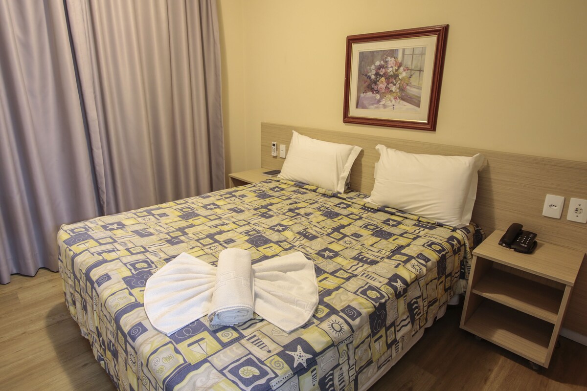 Minibar, brankas, dan tempat tidur bayi gratis
