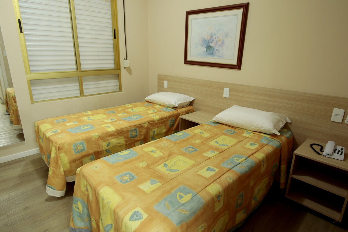 Apartemen, 1 kamar tidur (Twin) | Minibar, brankas, dan tempat tidur bayi gratis