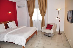 Habitación estándar, 1 cama doble | Sábanas de algodón egipcio, ropa de cama de alta calidad, caja fuerte