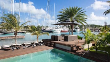 Outdoor pool, sun loungers