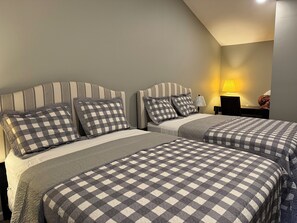 In-room safe, desk, iron/ironing board, free WiFi