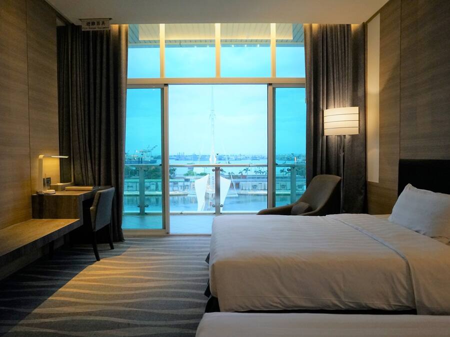 Premium bedding, down duvets, in-room safe, desk