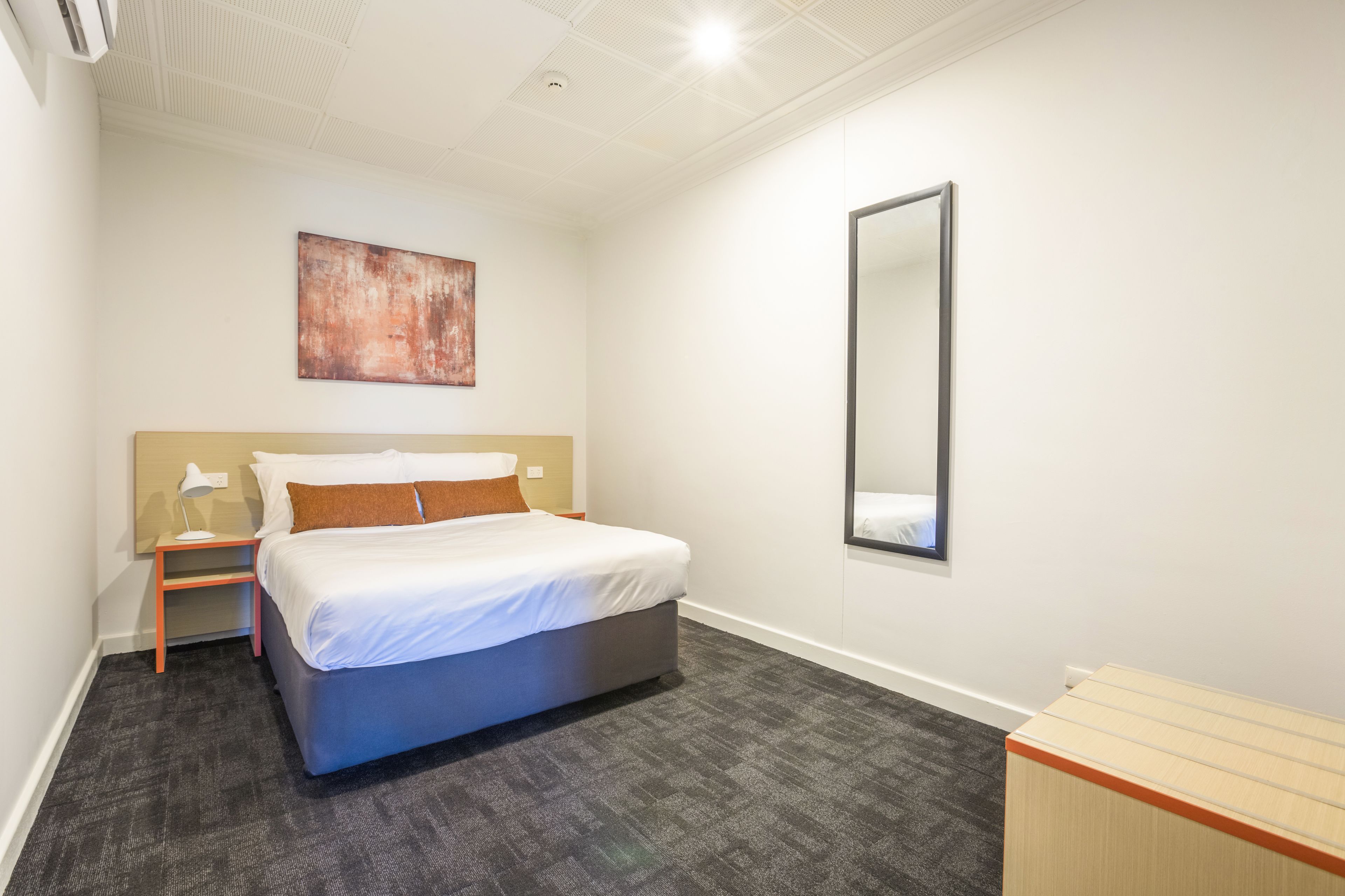 apartment, 2 bedrooms | 1 bedroom, desk, iron/ironing board, free wifi