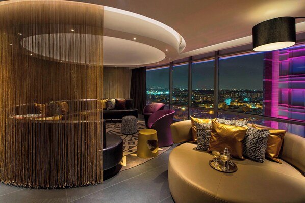 Penthouse I | City view