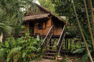Bamboo Cottage | Terrace/patio