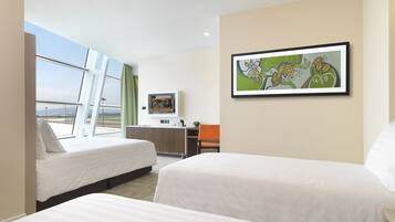 In-room safe, desk, soundproofing, iron/ironing board