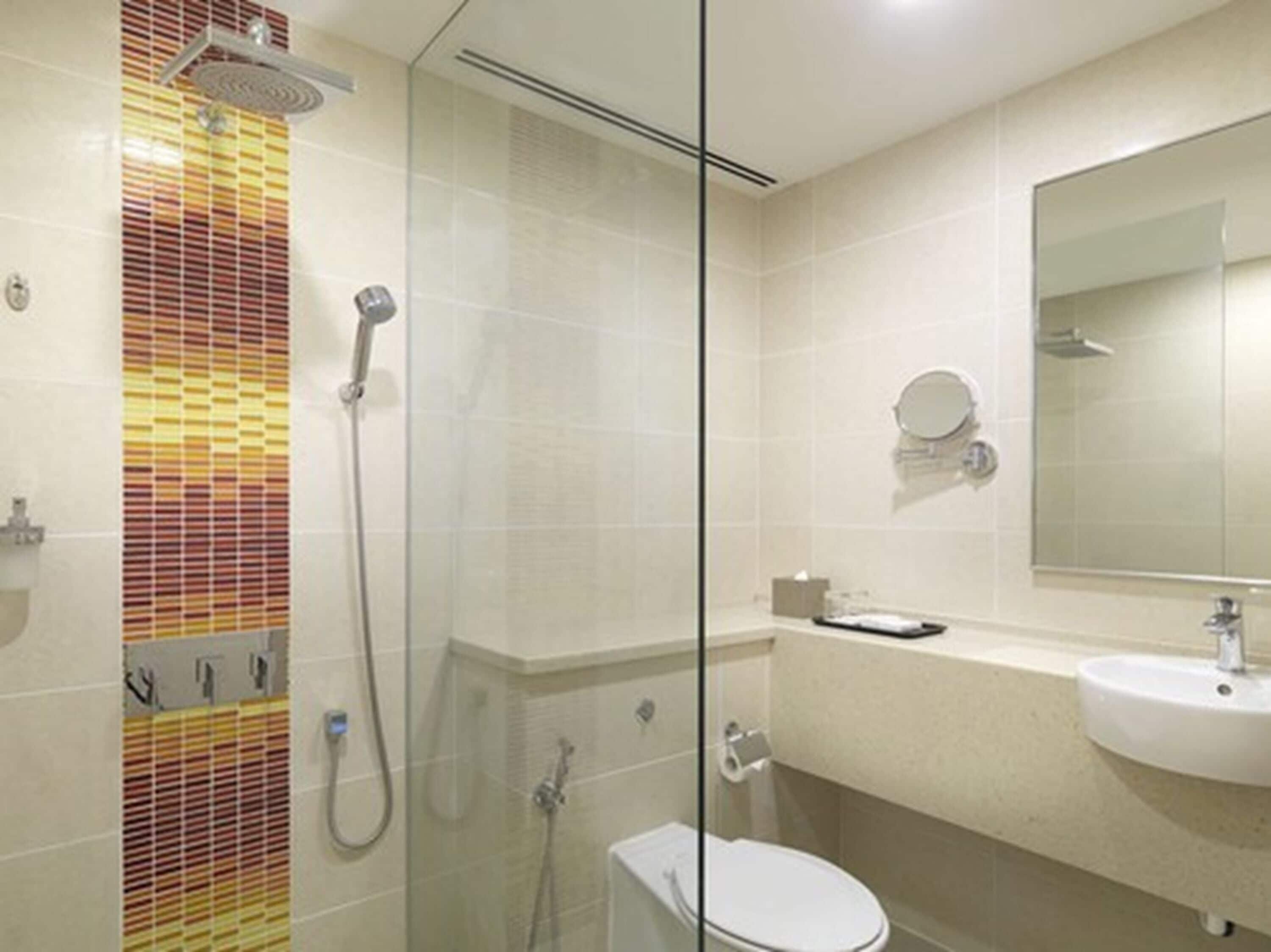 shower, free toiletries, hair dryer, slippers