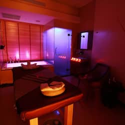 Sauna, hot tub, steam room, body treatments, aromatherapy, Thai massages