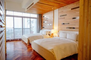 Quadruple Room, 2 Double Beds, Ocean View | Premium bedding, down comforters, pillowtop beds, minibar - Bay Forest Boutique Hotel (Hengchun)