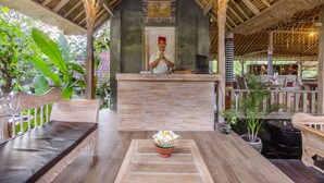 Check-in/check-out kiosk - Chili Ubud Cottage (Ubud)