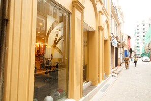 Property entrance - CityRest Fort - Hostel (Colombo)