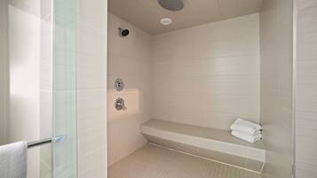 1 bedroom, premium bedding, individually furnished, desk