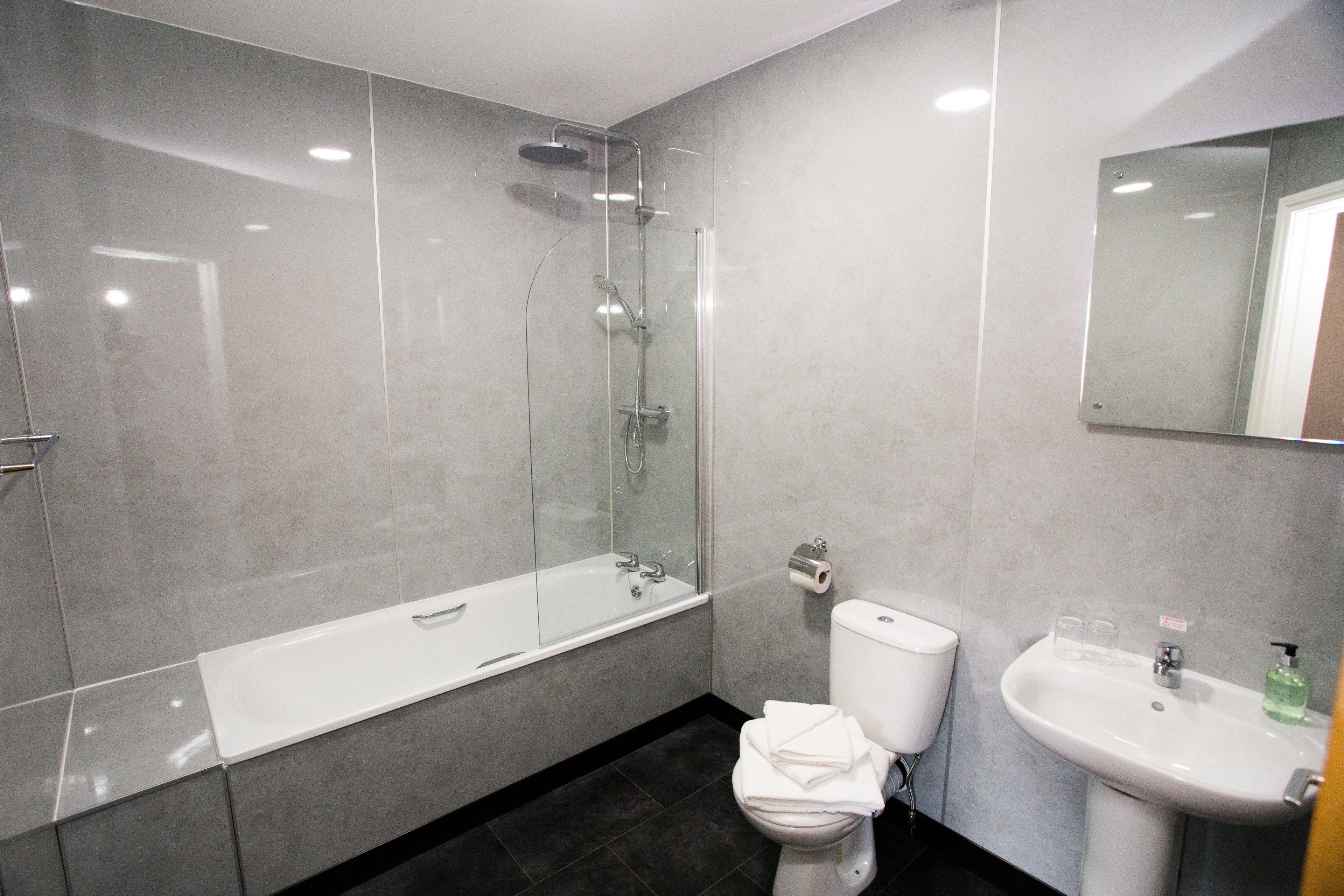 Shower, free toiletries, hair dryer, towels