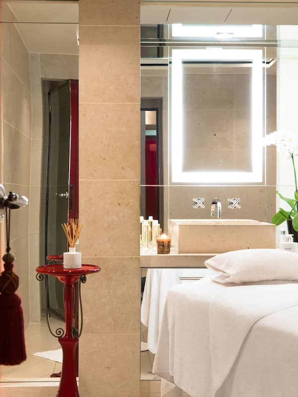 身体护理、芳香疗法、深层组织按摩、瑞典式按摩、泰式按摩、运动按摩