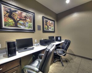 Business center - Comfort Inn & Suites Fort Worth West I-30 NAS JRB (Fort Worth)