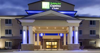 Holiday Inn Express & Suites Nevada by IHG