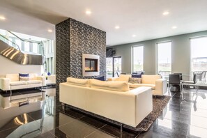 Lobby - The Wallhouse Hotel, an Ascend Collection Hotel (Millersburg)
