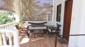 Deluxe Room | Terrace/patio