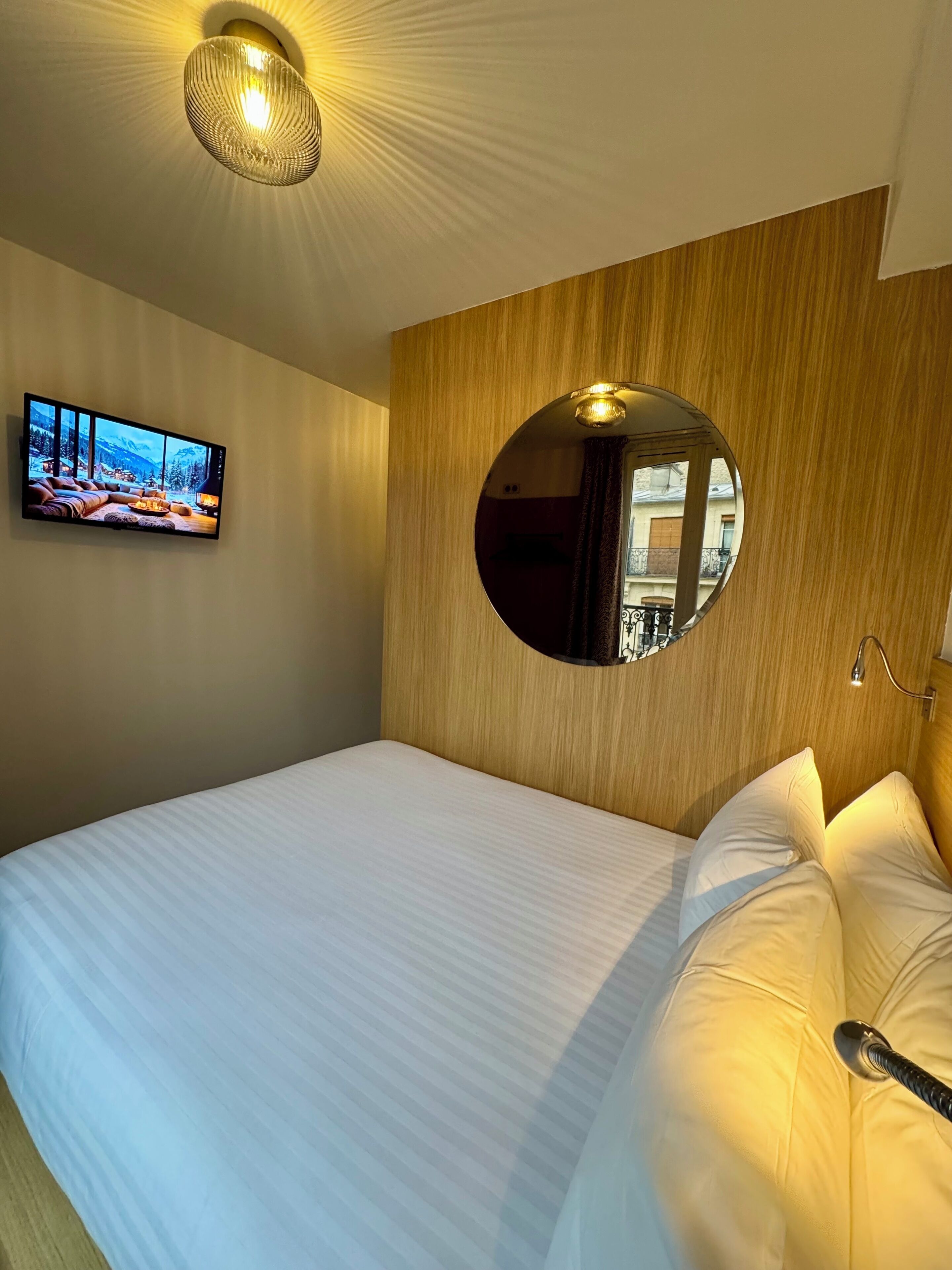 Bộ đồ giường cao cấp, truy cập Internet không dây miễn phí 