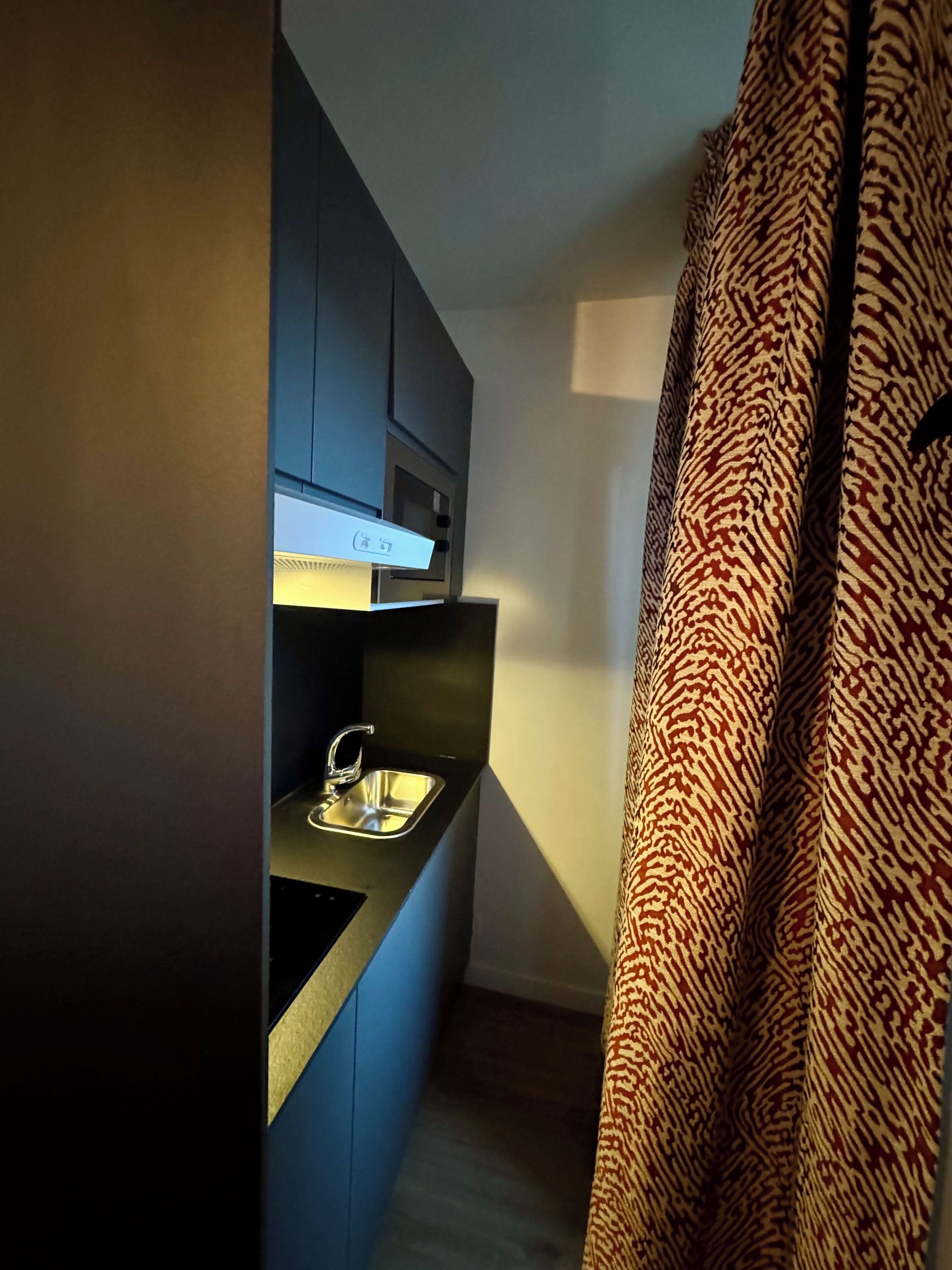 開放式客房 | 私人廚房 | 爐台