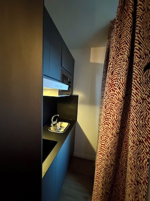 Studio | Yksityinen keittiö | Liesi