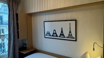 Literie de qualité supérieure, Wi-Fi gratuit, draps fournis