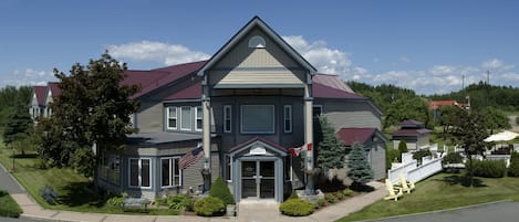 واجهة المنشأة