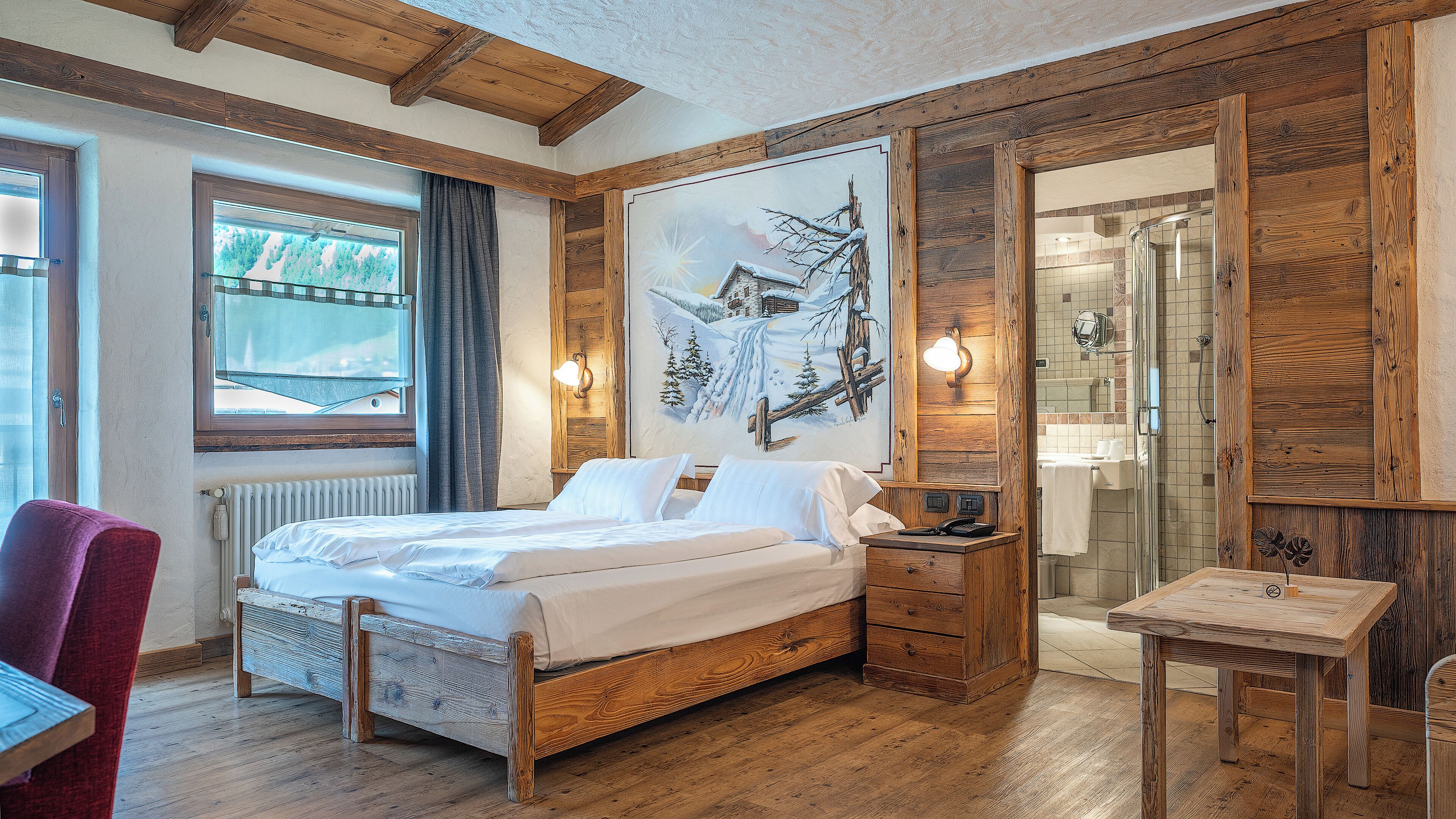 Junior Room, Mountain View | Hypo-allergenic bedding, down comforters, Select Comfort beds, minibar