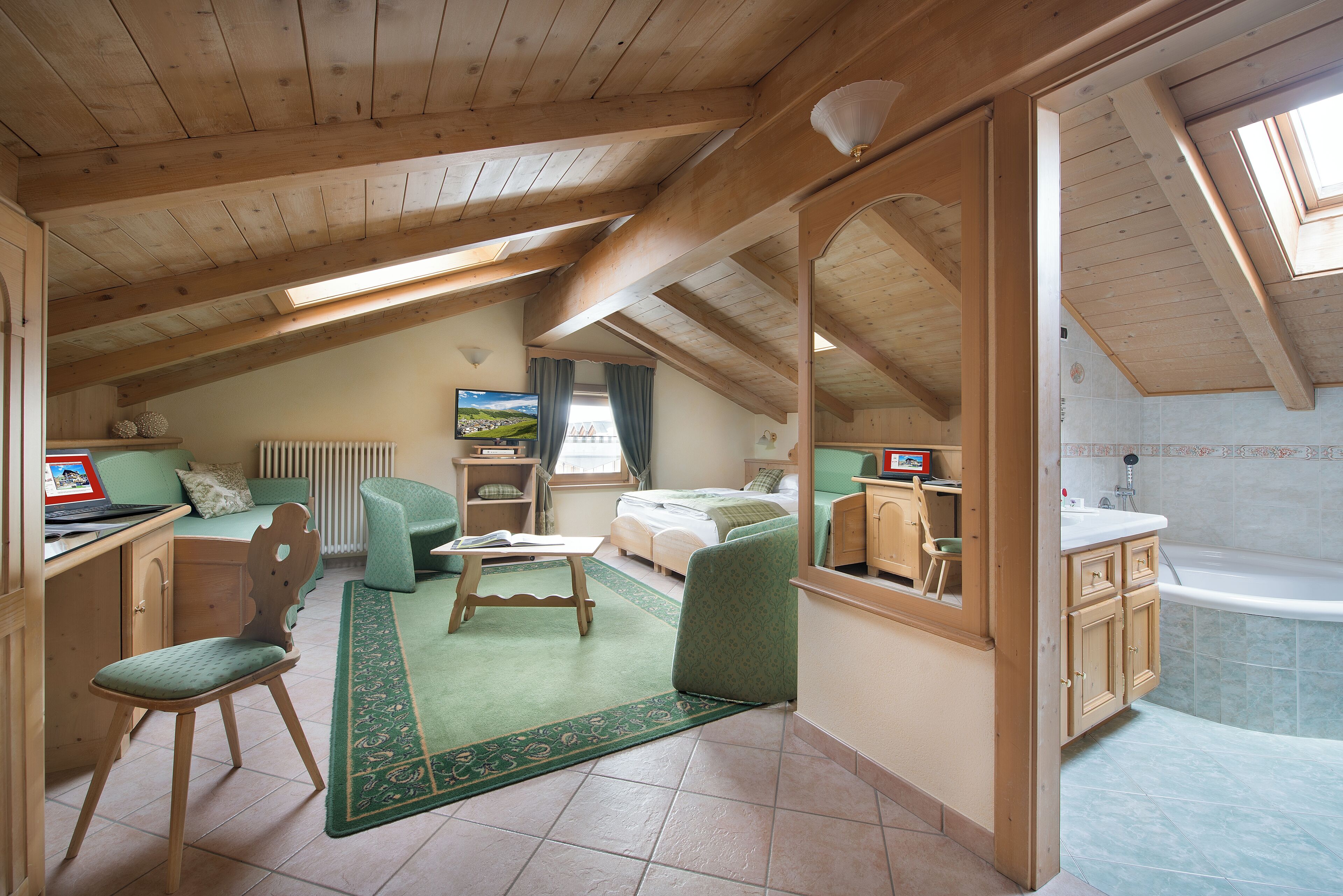 superior room | 1 bedroom, hypo-allergenic bedding, down duvets, select comfort beds